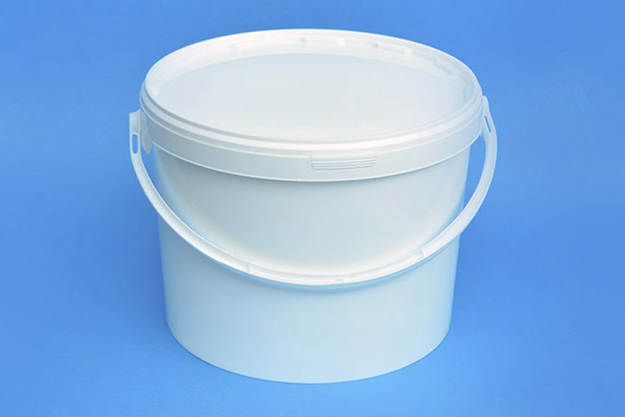 16 LITRE WHITE BUCKET and LID