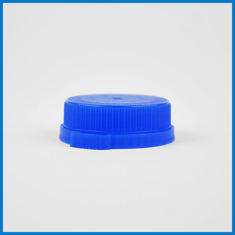 IL38TE76 Blue cap for HDPE Milk Bottles